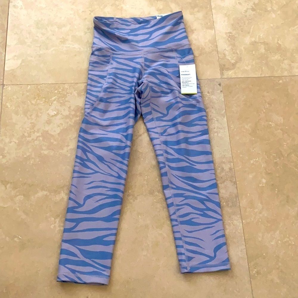 💕NWT Brand New Crop High Rise Leggings💕
